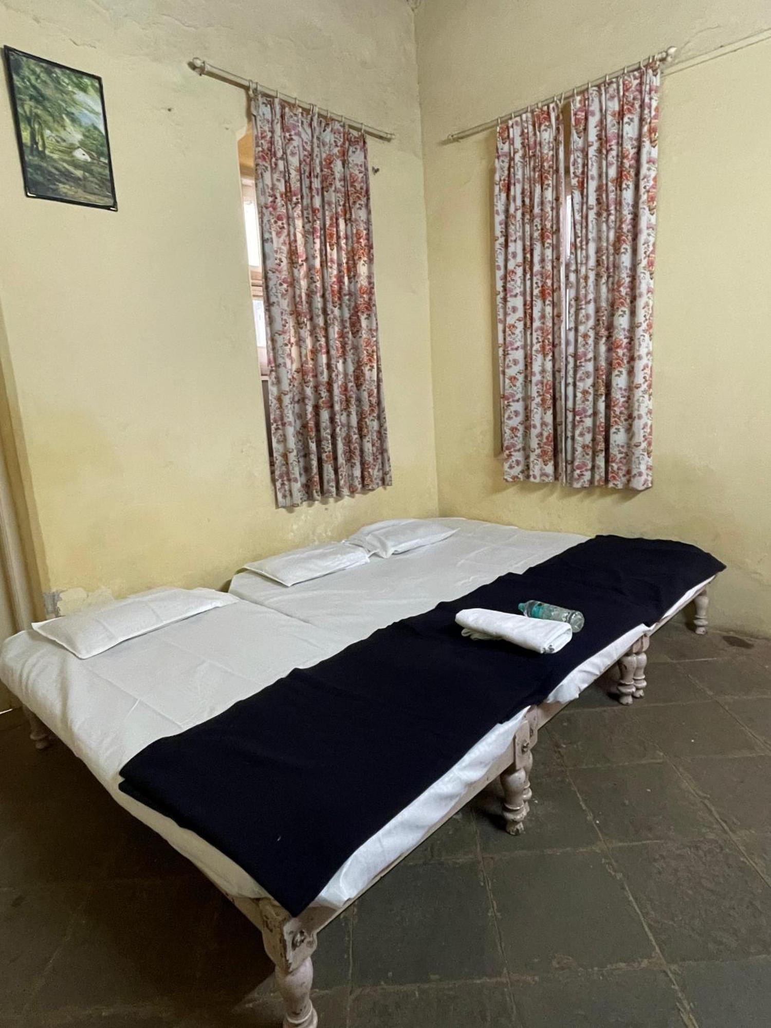 The Imperial Heritage II 2 Minutes From Station And Market II Deluxe Ac Rooms II Lonavala Extérieur photo